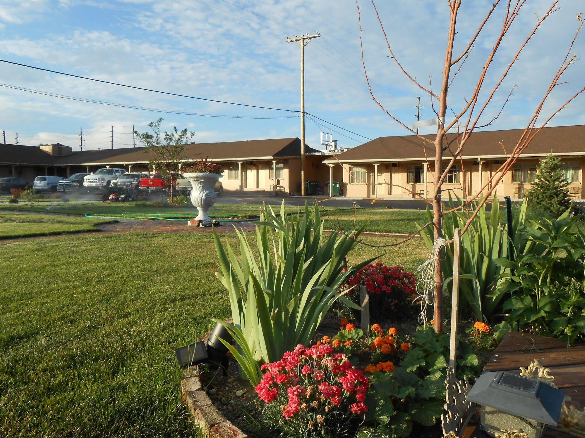 Sands Motel Cheyenne Exterior photo